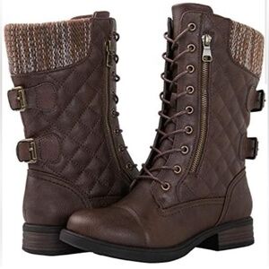 NWOB GLOBALWIN Women's Brown Low Heeled Lace Up Ankle Boots 9.5